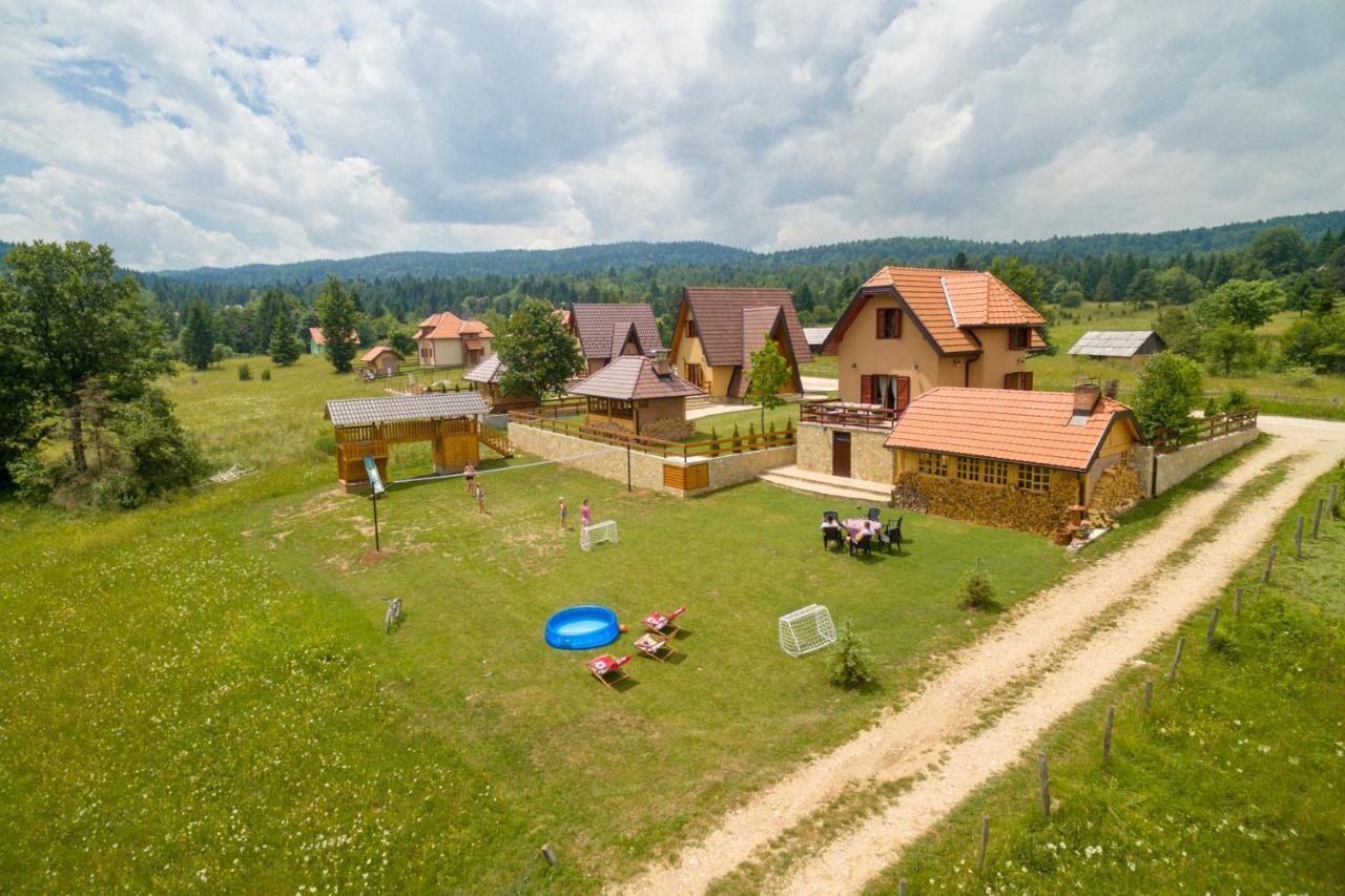 Mountain House Popovic Tara Villa บายินา บาชตา ภายนอก รูปภาพ